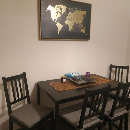 אתונה Cozy Apartment Near Metro Station Agia Marina מראה חיצוני תמונה
