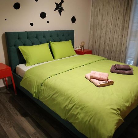 אתונה Cozy Apartment Near Metro Station Agia Marina מראה חיצוני תמונה