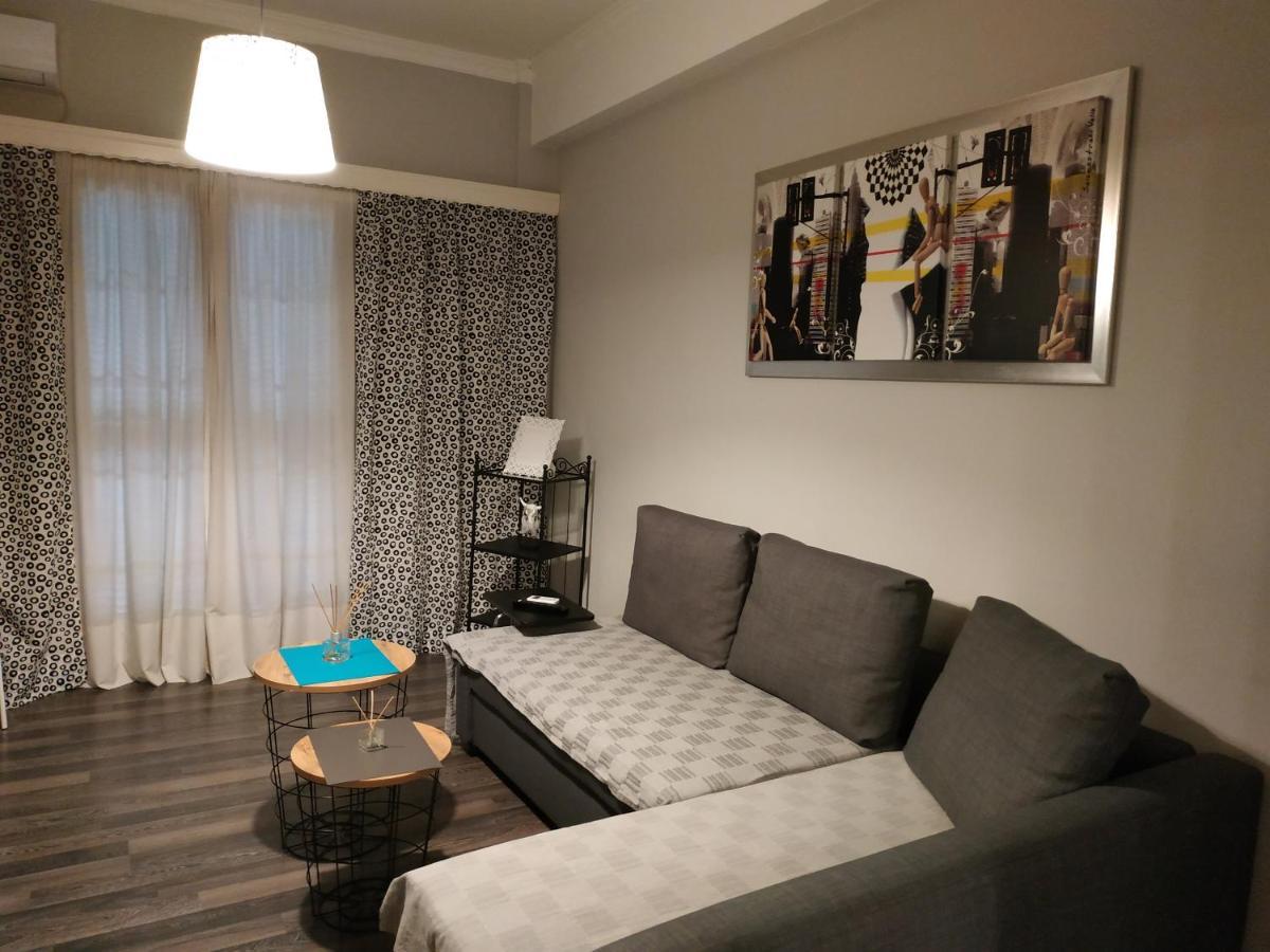 אתונה Cozy Apartment Near Metro Station Agia Marina מראה חיצוני תמונה