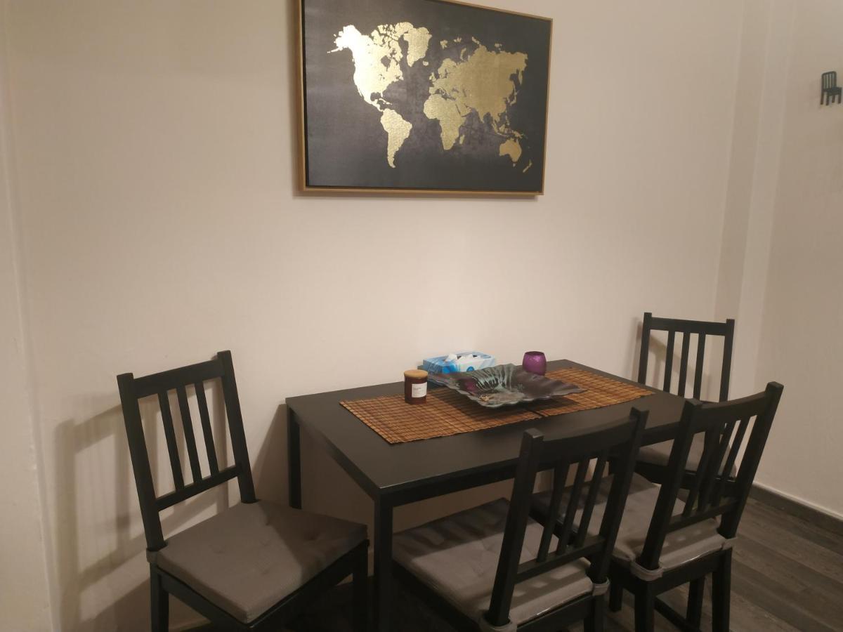 אתונה Cozy Apartment Near Metro Station Agia Marina מראה חיצוני תמונה