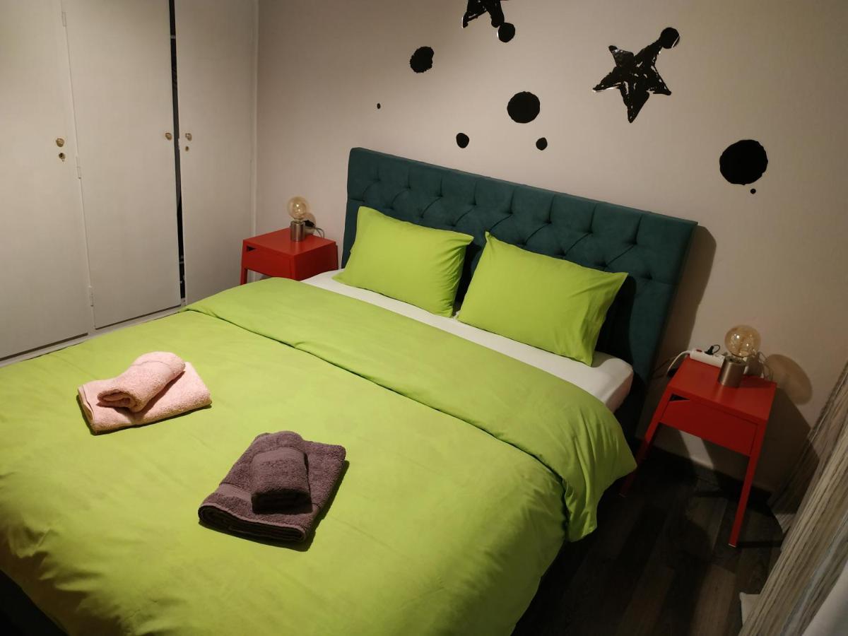 אתונה Cozy Apartment Near Metro Station Agia Marina מראה חיצוני תמונה