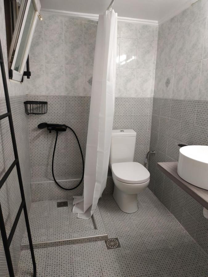אתונה Cozy Apartment Near Metro Station Agia Marina מראה חיצוני תמונה