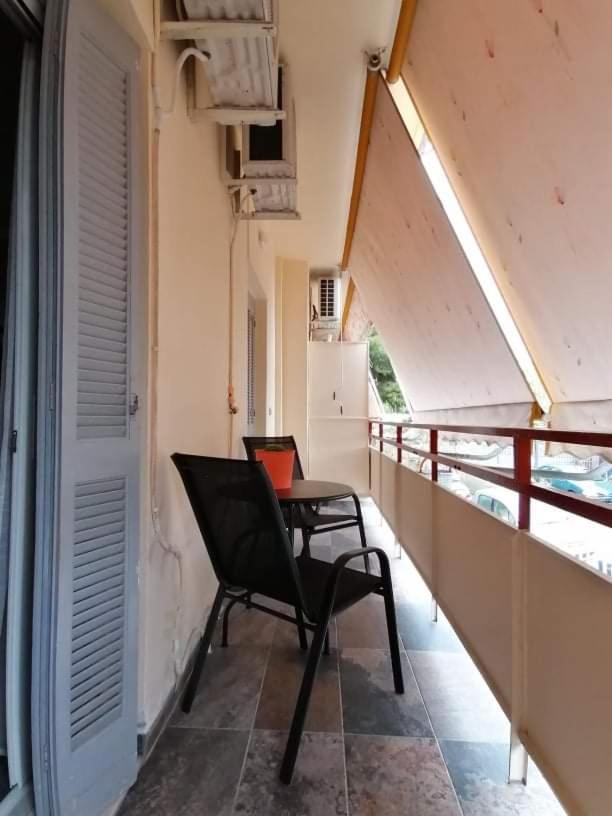 אתונה Cozy Apartment Near Metro Station Agia Marina מראה חיצוני תמונה